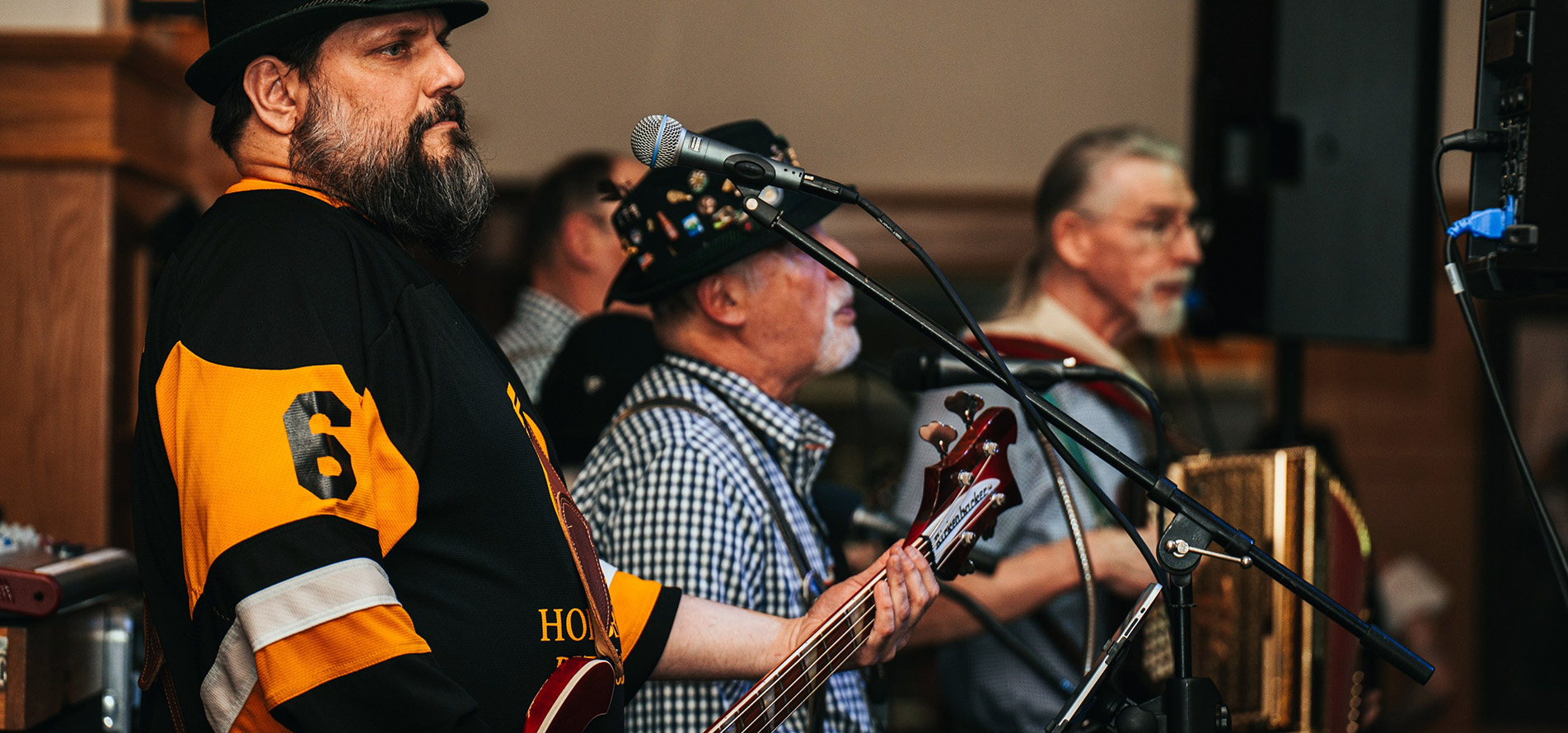 hofbrauhaus-pitt-music-2-1903-upload