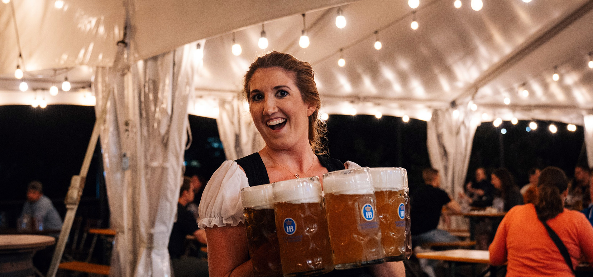 hofbrauhaus-pitt-server-1903-upload